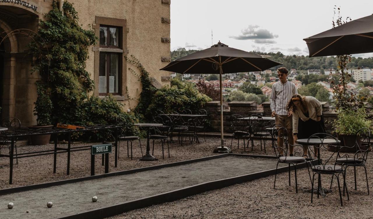 Hotel Slottsvillan Huskvarna Buitenkant foto