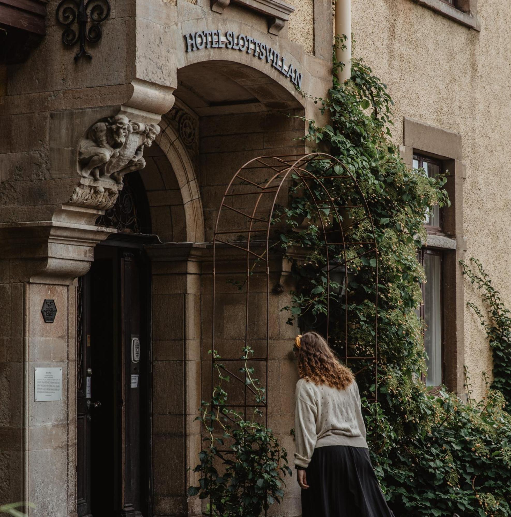 Hotel Slottsvillan Huskvarna Buitenkant foto