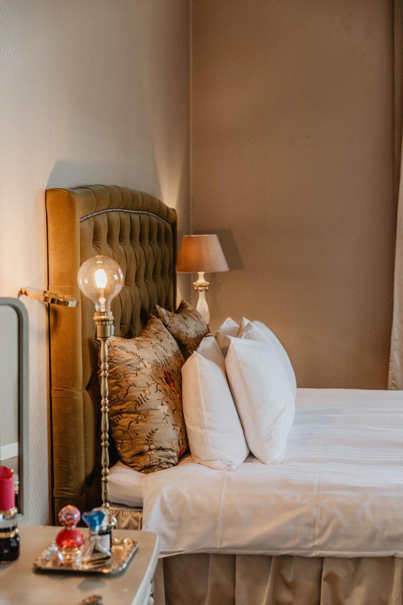 Hotel Slottsvillan Huskvarna Buitenkant foto